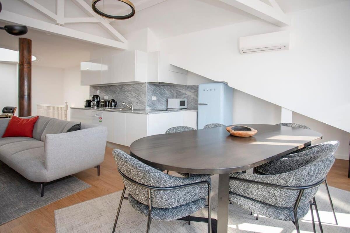 Liiiving In Porto - Ribeira Vintage View Apartment Bagian luar foto