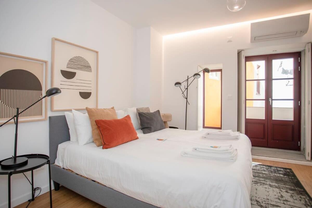 Liiiving In Porto - Ribeira Vintage View Apartment Bagian luar foto